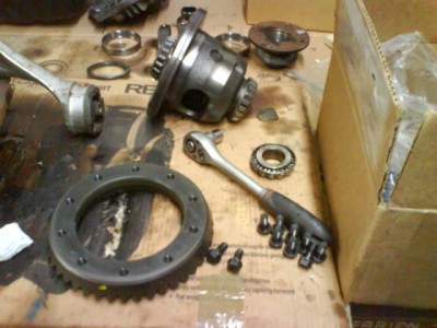 DSC00757.JPG (55.03 Kio) Consulté 8149 fois couronne d'origine démontée