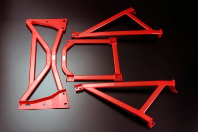 ImageFromDB (2).jpg (45.72 Kio) Consulté 2179 fois Renforts de caisse inférieur auto exe