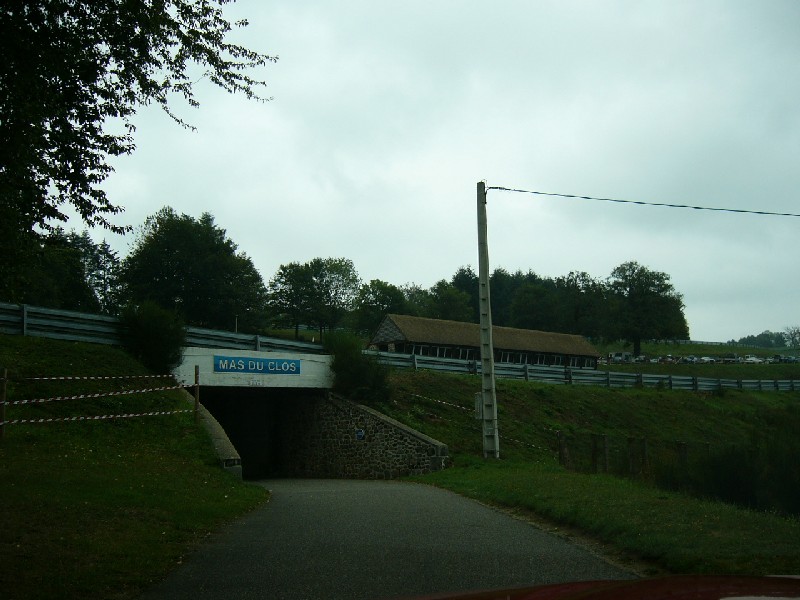 Entré du Mas.JPG