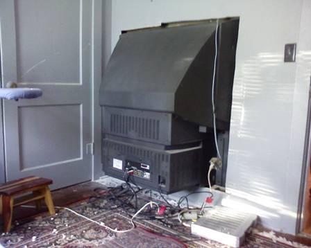 IRISHFLATSCREEN02.jpg