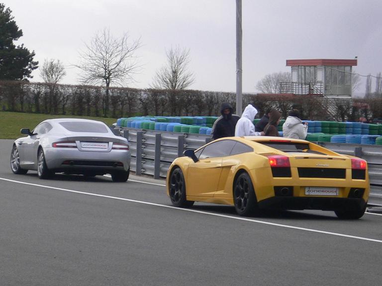 L'Aston m'attend et la Gallardo a peu roulé car les 3 Ferrari ont largement été plébiscité !!!