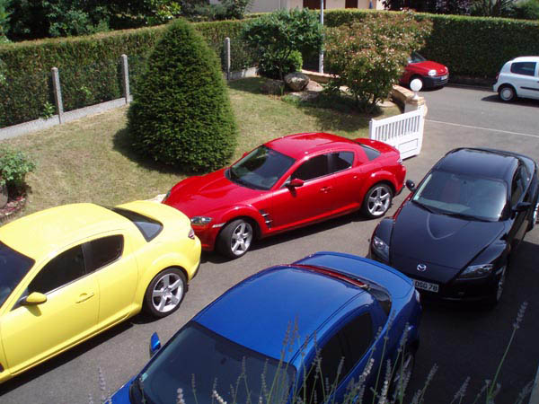 4 r8.jpg