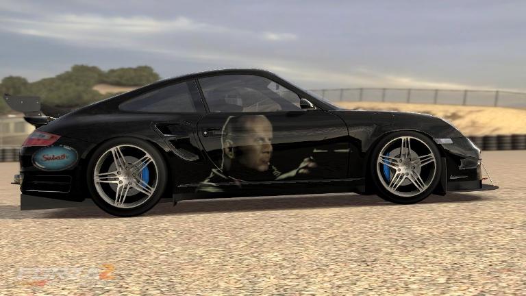forza2 bruce droite1.jpg