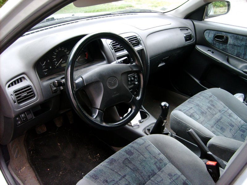 S5002001.jpg