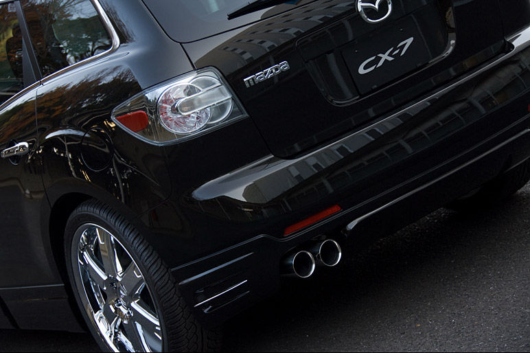 Mazda_CX7_07.jpg