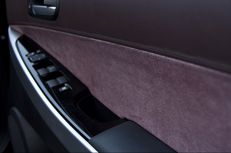 Mazda_CX7_13.jpg