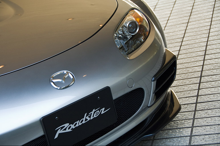 Mazda-MX5_03.jpg