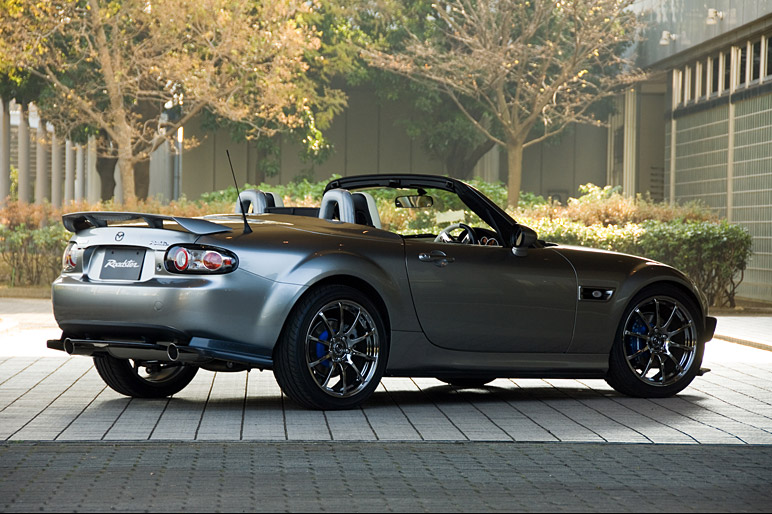 Mazda-MX5_02.jpg