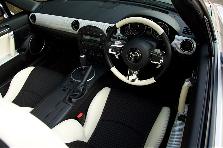 Mazda-MX5_10.jpg