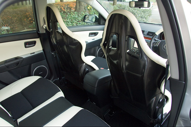 Mazda_3_17.jpg