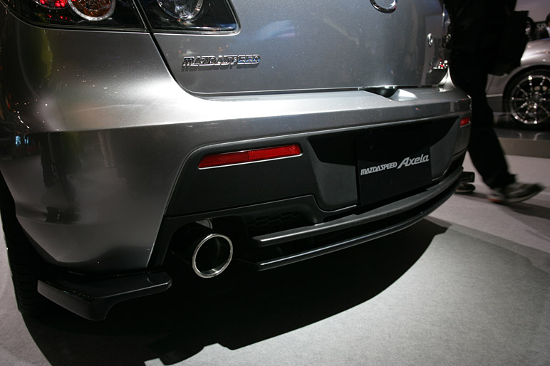Mazda_3_30.jpg