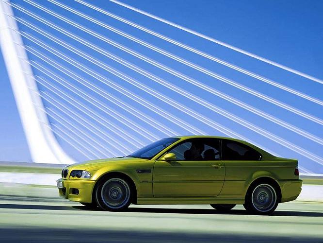 M3 E46 WOW coté.JPG