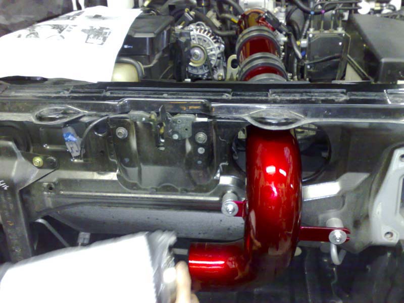 Installation du kit AEM Intake Cold pour une meilleure prise d'air et un bruit de moto :p