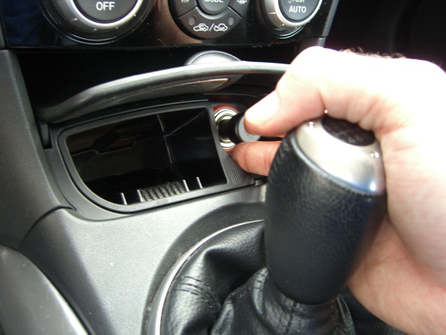 bouton voiture 003.JPG