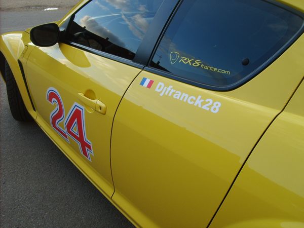 S5005253.jpg