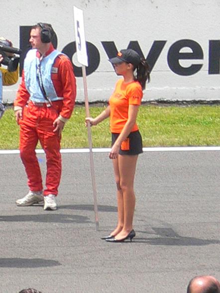 pit girl ;)