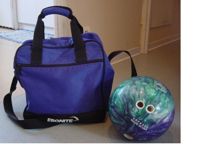 Ebonite 1 boule.JPG