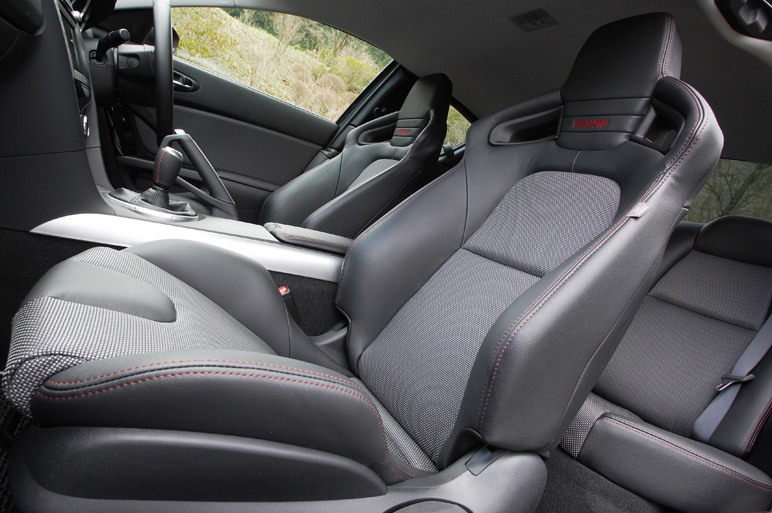 Mazda_8_RS17.jpg