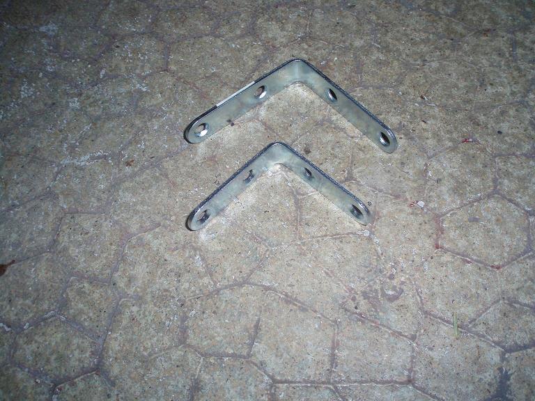 2 equerres