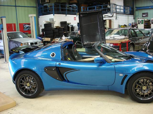 Exige sans le toit.JPG