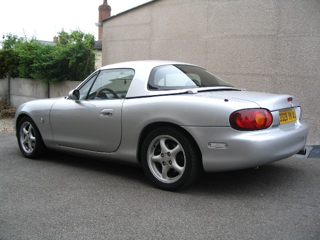 mx5 bel 001 Affichage Web grand format.jpg