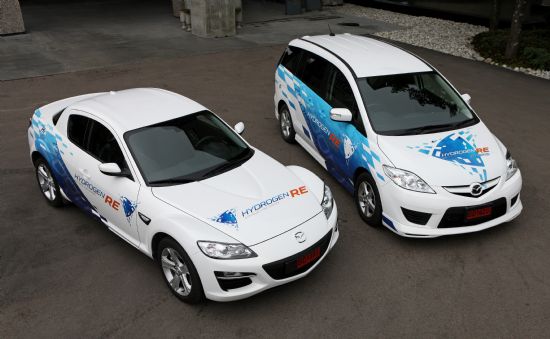 Mazda_Hydrogen_RX8.jpg