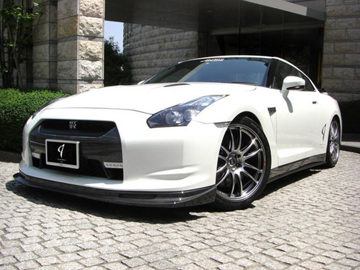 nissan_gtr.jpg