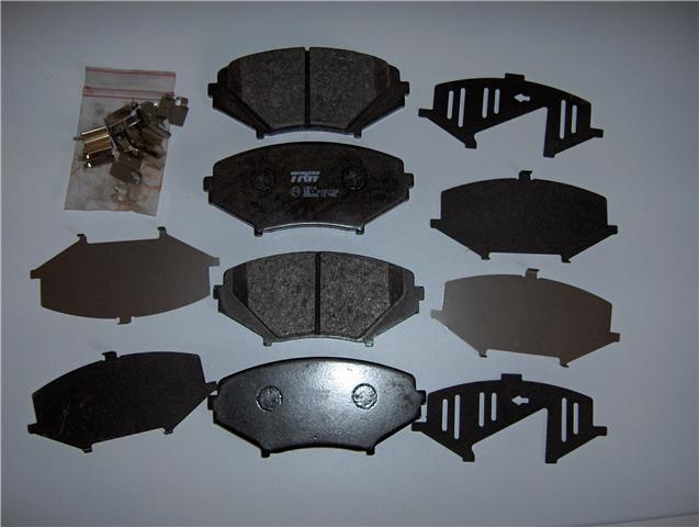 plaquettes TRW.jpg