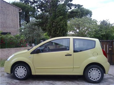 citroenc2 de coté.jpg