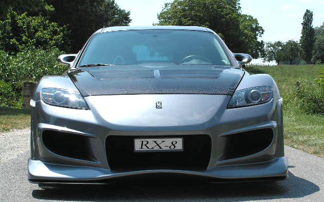 rx8 de face.jpg