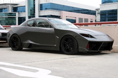 S0-Mais-pour-qui-se-prend-elle-Pour-une-Lamborghini-Estoque-156550.jpg