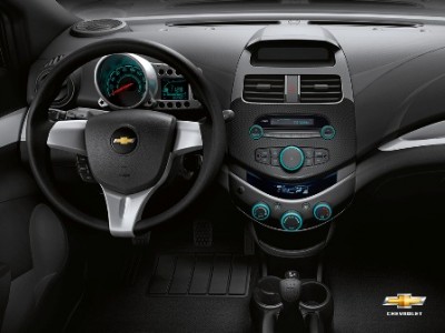 new-spark-lt-2011-gallery-interior-download-02.jpg