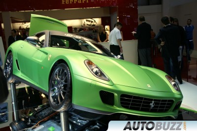 Ferrari-599-hybride-geneve-2010-photo-07.jpg