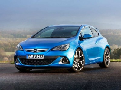 2013-Opel-Astra-OPC-Front-Angle-590x442.jpg