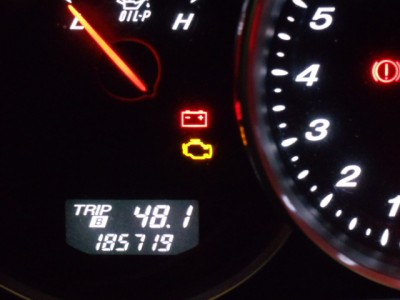 Salut a tous. <br /><br />Voici quelques news de ma 8, donc la voila qui atteint 185719kms toujours sans souci .Est juste fait changer le démarreur et les bougies au moi de juin car le démarreur d'origine commencé a fatigué .  C'est toujours aussi bon d'être derrière son volant.