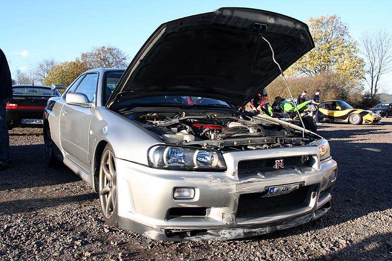 une Skyline allemande  qui ne faisait pas partie du groupe de Spa !
<br />Avec un petit soucis de parechocs ...