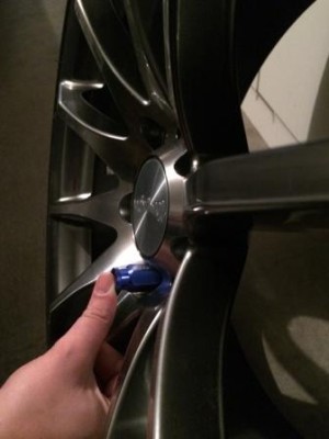 lug nuts 3