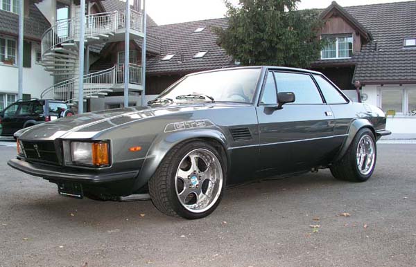detomaso longchamps.jpg