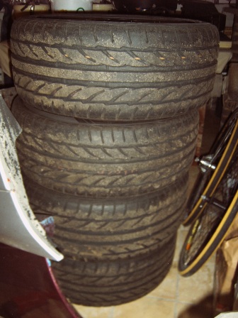 Bridgestone Potenza S03.JPG