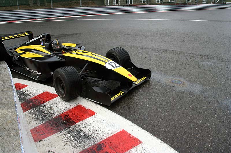 20060401_Spa_PistenClub_Realizer-racing_136.jpg